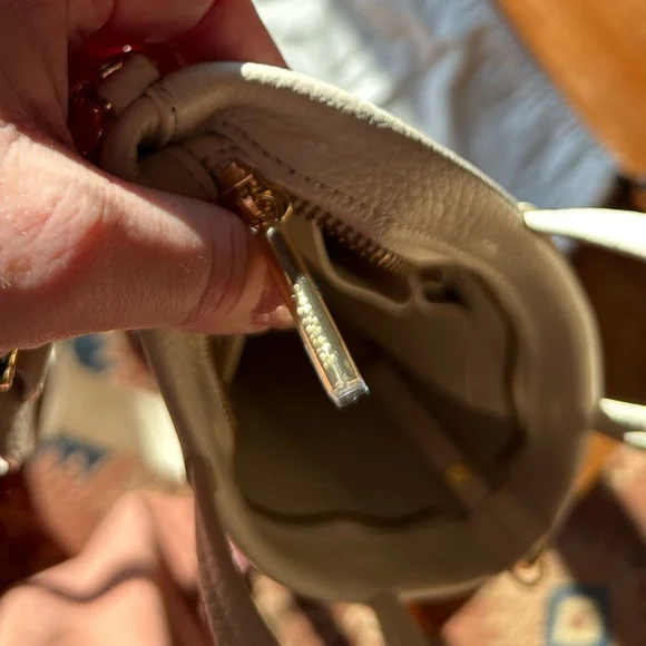 CUYANA Mini Easy Zipper Tote in Ecru - Picture 6 of 14